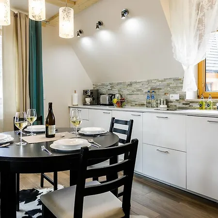 Rent Like - Sywarne Ii Apartment